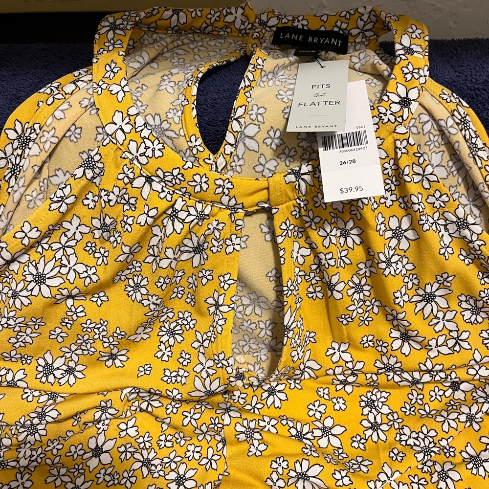 Brand New Lane Bryant Sleeveless Keyhole Blouse